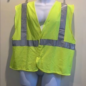 Jackson safety vest class 2